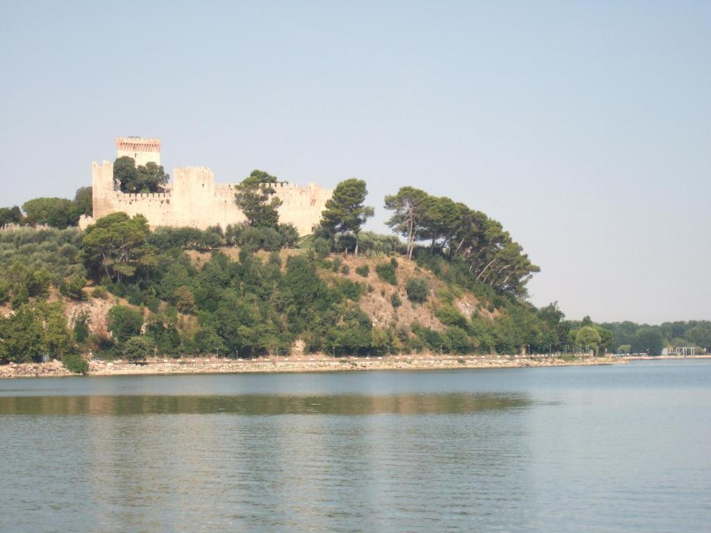 Hotel La Torre 카스틸리오네델라고 외부 사진